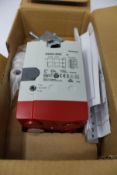 A boxed as new Honeywell SmartAct Damper Actuator, 20Nm, 24Vac, 6VA, IP54 (REF: N2024-SW2).