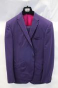 An as new Ozwald Boateng 2-Piece Suit in Purple (Size EU 44).