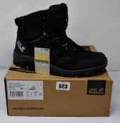 A pair of men's as new Jack Wolfskin Vojo 3 Texapore Mid boots (UK 9).