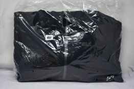 A black Jack Wolfskin Argon storm jacket (Size XXL).