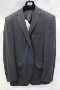 An as new Ozwald Boateng Suit Jacket in Grey (Size EU 44).