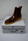 A pair of as new Angulus Chelsea boots 7622-1028472 (UK 7.5 - RRP €154).