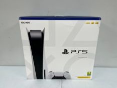 A boxed as new Sony PlayStation 5 Disk Edition Horizon Forbidden West Bundle (M/N: CFI-1116A EAN: 71