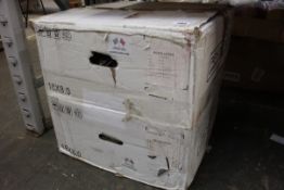 Two Revolution CR10 Race Wheels (18 x 8, ET 40).