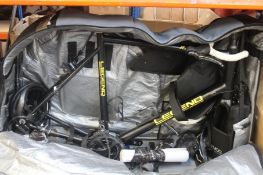 A pre-owned Legend by Bertoletti IL '58 Road Bike with Mavic Ksyrium Pro UST wheels, comes with an