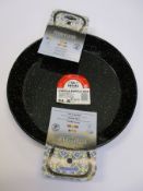 Twelve as new La Ideal Enamelled Steel Paella Pans in Black (36 cm).