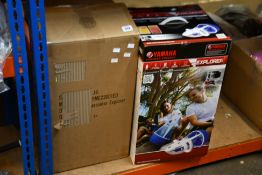 A boxed as new Yamaha blue sea scooter 30ft/10m depth, speed 25mph, running time 60 minutes (Box