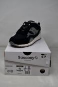 A pairs of boxed as new Saucony Shadow 6000 Sneakers - Black (UK M 6, W 6.5).