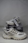 A pair of boxed as new unisex Salomon ACS Pro Advanced Sports Shoes - White/Vanilla Ice/Lunar