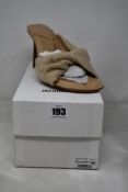 A pair of boxed as new Jacquemus bagnu beige cotton mules (Size 39).