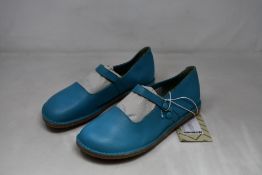 A pair of women's as new Gudren Sjoden Strap Shoes in aqua blue (EU 41).