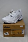 A pair of women's boxed as new Asics Sky Elite FF 2 in white (UK 7.5).