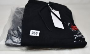 Two men's as new Soulland André Saraiva Eugene Hoodies in black (XL).