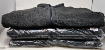 Three as new Folk Signal Fleece in Slate Melange (Size: 4).