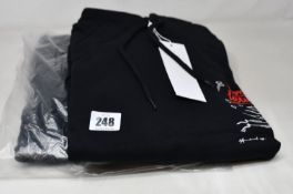 Two men's as new Soulland André Saraiva Eugene Hoodies in black (L).