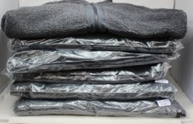 Six as new Folk Signal Fleeces in Slate Melange (Size: 4).