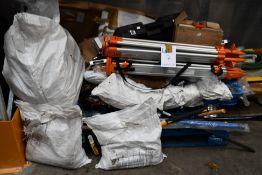 A quantity of tools and related items to include Silverline, Milwaukee and Draper.