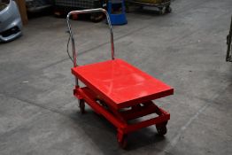 A pre-owned Northfolk Tools trolley lift table