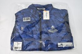 A Peter Millar hyper light vest, blue camouflage (Size S)