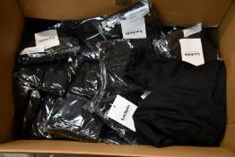 A quantity of Lachelm high waisted sports black tights (Approximately 70 items)