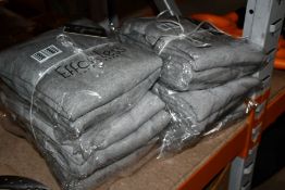 Three Effortless grey lounge sets (1 x S, 1 x M, 1 x L)