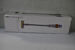 A Dyson V15 Detect Absolute vacuum cleaner