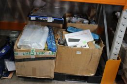 A large quantity of miscellaneous items to include 4D 5 IN 1 Grooming Kits.