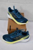 An as new pair of men's Salomon Aero Blaze Trainers in Blue Ashes/Sunny Lime/Dark Sapphire (Size UK
