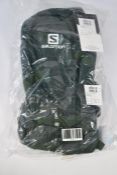 An as new Salomon Agile 6 Set Hydration Vest, Green Gables.