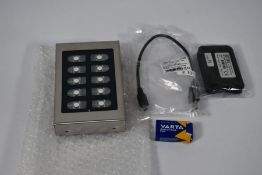 A boxed as new Sotec RF10T Wireless Bumpbar with USB Receiver.