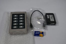 A boxed as new Sotec RF10T Wireless Bumpbar with USB Receiver.