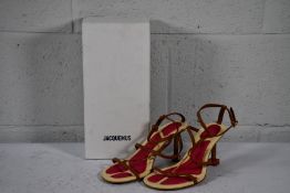 A boxed as new pair of Jacquemus Pralu Les Sandales in Light Brown, Size 39.