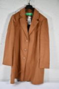 An as new United Colors of Beneton Modivo brown wool coat (Size 46).