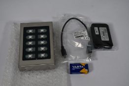 A boxed as new Sotec RF10T Wireless Bumpbar with USB Receiver.