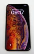 A pre-owned iPhone Xs Max (Global/A2101) 64GB in Gold (iCloud clear. Grade C. Battery capacity 85%)