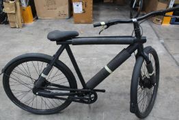 A Vanmoof bike (Missing charger and pedals).