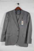 A man's Kenneth Cole Reaction Suit - Single-Breasted - Grey (46R W40).