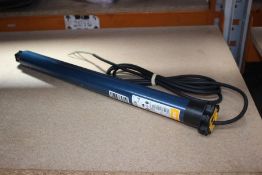 A pre-owned Somfy Alutus 50 RTS 10/17, some scratches to body.