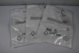 Three as new Carhart (Work In Progress) Chase T-Shirts - White (S).