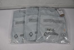 Three as new Carhart (Work In Progress) Chase T-Shirts - Icarus/Gold (XL).