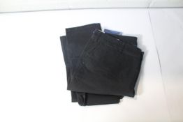 A pair of Meyer M5 Chinos Black pure organic bio cotton (Size 34W L32).