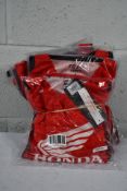 Six as new Fox 180 Honda Jerseys (M, L x 3, XL, 2XL).