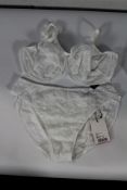 An as new Prima Donna Epirus full cup underwire white bra (UK 36 D) and a pair of matching Prima Don