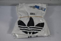 Five as new Adidas Originals Adicolor Classics Trefoil T-Shirt (Plus Size 1X).