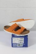 An as new pair of Birkenstock Arizona BS Narrow Fit Sandals in Russet Orange Suede, Size UK 5.5.