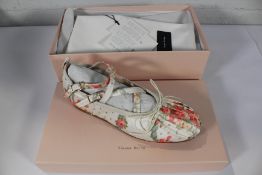 A pair of women's boxed as new Simone Rocha 5mm Round Criss Cross Ballerina Flats - Floral Print (EU