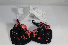 An as new Prima Donna Deauville white underwired bra (UK 38 I) and a Prima Donna Deauville velvet bl