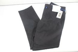 A pair of Meyer M5 Chinos Black pure organic bio cotton (Size 34W L32).