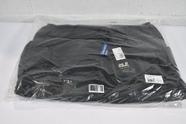 An as new Jack Wolfskin Helium Puffer Jacket in Black, Size XL.