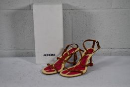 A boxed as new pair of Jacquemus Pralu Les Sandales in Light Brown, Size 39.